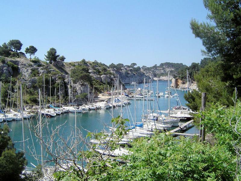 Appart. 4 Pers A 6 Kms De Cassis Avec Acces Piscine Рокфор-ла-Бедуль Экстерьер фото